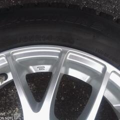 急募最終値下今週末まで、げスタッドレスタイヤとアルミホイル4本バリ山美品使用1と月