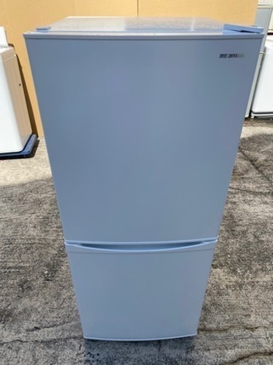 アイリスオーヤマ　冷凍冷蔵庫　IRSD-14A-W 142L 2020年製　●AA03G012