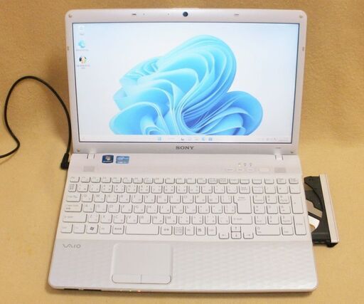 ＜商談中＞週末特価！★SSD搭載Win11★SONY 15型 i3-2310M VAIO★