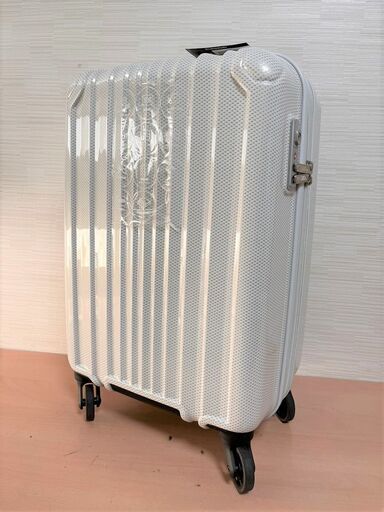 未使用 ノイズレスキャスター スーツケース 鍵付き 機内持ち込みサイズ