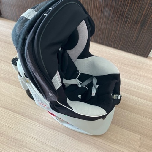 AILEBEBE チャイルドシート