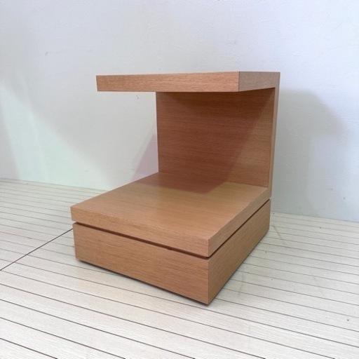 IDC大塚家具 ナイトテーブル サイドテーブル おしゃれなナイトテーブル