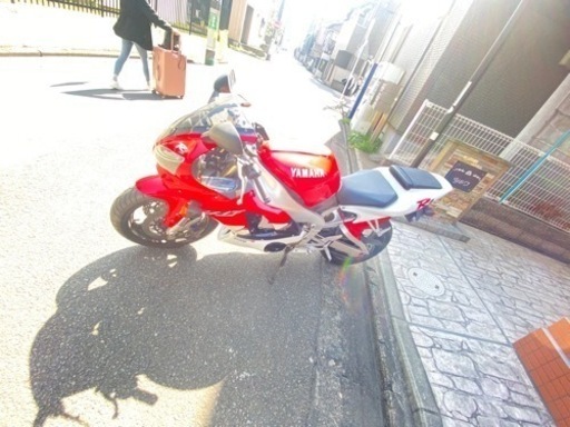 早期購入値下げ　極上R1 低走行