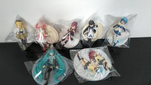 魔法少女まどかマギカ\u0026初音ミクフィギュア箱なし中古まとめ売り
