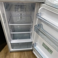 HITACHI 2ドア冷蔵庫　2020年製 R-23JAです。【トレファク東大阪店】 HITACHI 2ドア冷蔵庫 2020年製 R-23JAです。【トレファク東大阪店】