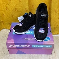 SKECHERS メモリーフォーム