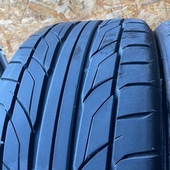 バリ山　NITTO ニットー　NT555 275/35R20 夏タイヤ　2020年製　20インチ　2本