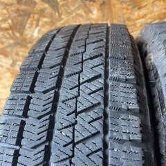 バリ山　BRIDGESTONE ブリヂストン　ブリジストン　VRX2 155/65R14 スタッドレス タイヤ　weds VELVA アルミホイール付　14インチ