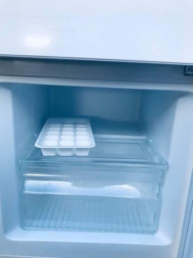 ⑤✨2019年製✨2305番 ヤマダ電機✨冷凍冷蔵庫✨YRZ-C12G2‼️