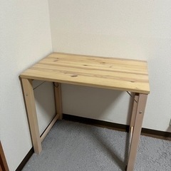 折りたたみ式　木テーブル