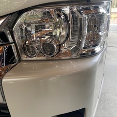 ２００系ハイエースヘッドライト