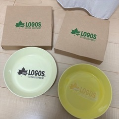 LOGOS お皿 2枚セット