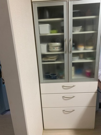 カリモク家具　食器棚