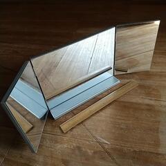 値下げしました‼️ミニ三面鏡、２６cm✖️19、５cm中古品。