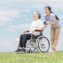 時給1200円～/介護職派遣/【駅チカ】デイケアでの介護職 資格...