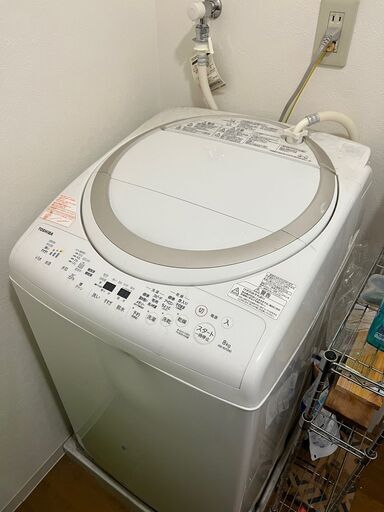 TOSHIBA - タテ型洗濯乾燥機 8KG