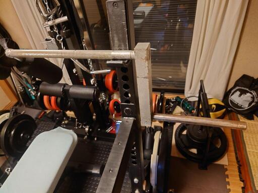 セーフティスクワットバー バーベル 28mm 楽にスクワット