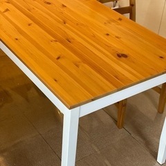 ダイニングテーブル＋イス2脚セット　（IKEA）