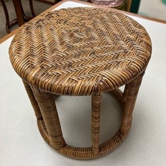 小峰ラタン　手作りスツール　丸椅子　籐家具