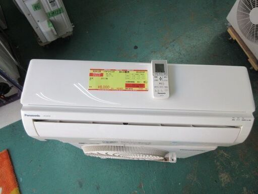 K04128　パナソニック　中古エアコン　主に6畳用　冷房能力　2.2KW ／ 暖房能力　2.2KW