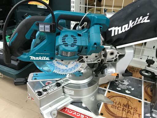 マキタ 美品 LS610D 充電式スライドマルノコ 本体のみうるま市田場