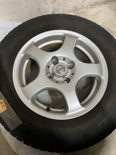 日産タイヤ4本セット