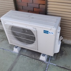 三菱エアコン2012年製　　MSZ-GV562S-W  11キロ