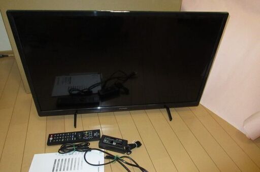 ３２型　液晶テレビ（フナイ製）美品　別置HDD付　保証４年間付