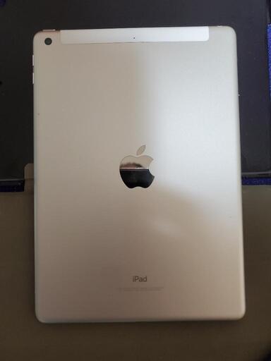 ipad 第6世代 WiFi+cellular-32GB 訳ありdocomo
