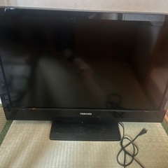 東芝　レグザ　32型　リモコン付