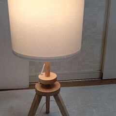 IKEA - LAUTERS ラウテルス LEDテーブルランプ