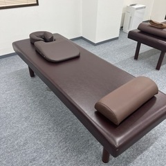 施術ベッド4台セット(別売りの枕、胸枕、足枕も付けます)