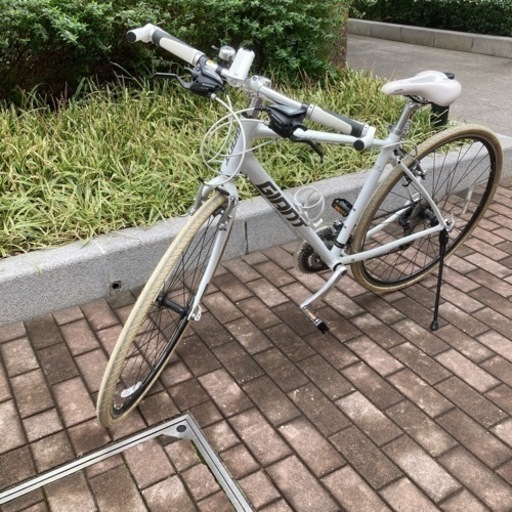 クロスバイク GIANT ESCAPE R3 Mサイズ | www.liberamentedonna.it