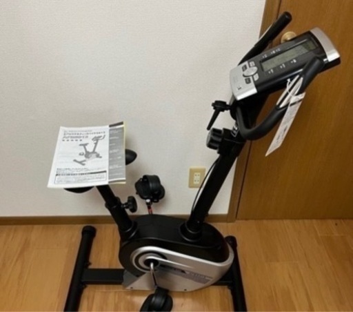 【取引中】6月引き取り限定で8,000→6000円【堺市】フィットネスバイク　エアロバイク　美品　手渡し