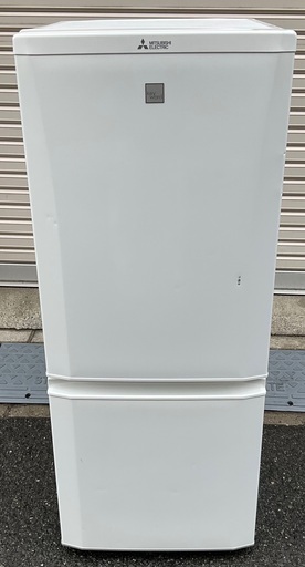 【RKGRE-114】特価！三菱/146L 2ドア冷凍冷蔵庫/MR-P15EZ-KW/中古品/2016年製/当社より近隣無料配達！