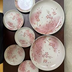 【未使用品】桜の食器セット【チャリティ】