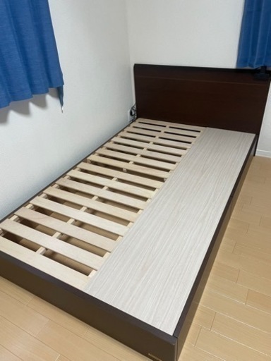 【最終価格】【4/21以降廃棄処分します】セミダブルベッドフレーム　収納付き