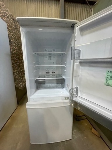 三菱  2021  2ドア