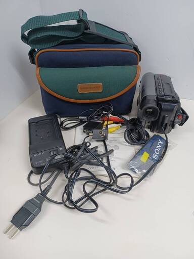 【ジャンク品】SONY Video8 CCD-TRV21E PAL ビデオカメラ