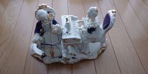 装飾陶器　レースの少女とピアノ（未使用品）