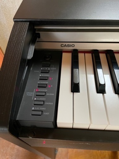 美品ですCASIO Privia PX-730 (椅子、ペダル付き) 88鍵 ブラックウッド