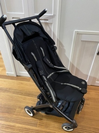 【中古2022年モデル】サイベックスベビーカー ムーンブラック　折りたたみ コンパクト 軽量 B型 cybex LIBELLE リベル