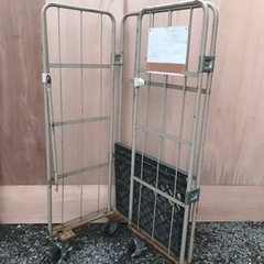 ①パレット　台車　