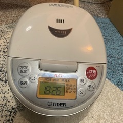 タイガー　5.5合IH炊飯器 JKW-A