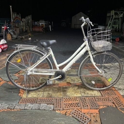 【3275】学童　ブリヂストン　アルベルト　26インチ　後タイヤ新品　28,100円（防犯・税込）