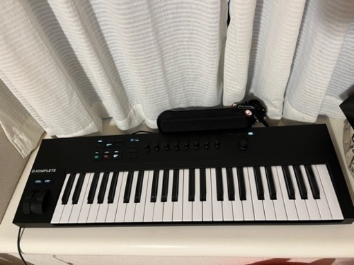 MIDI関連機器 komplete kontrol A49