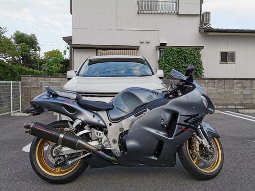 GSX1300Rハヤブサ 隼 2002年式 逆輸入カナダ仕様 限定車