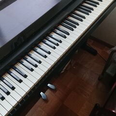 電子ピアノ　KORG CONSERT800 