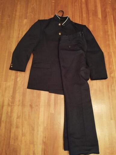 中学校制服