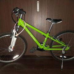 ジュニアスポーツバイク、24インチ、室内保管、美品